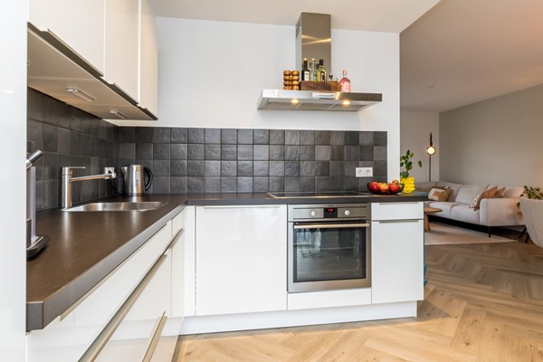 Foto - Te koop: Instapklare gemoderniseerde geschakelde 2 onder 1 kap woning in Simpelveld